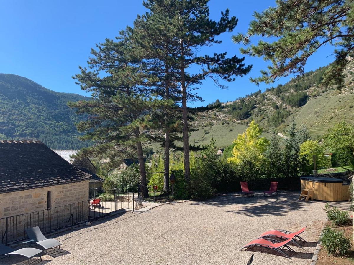 Bed and Breakfast La Voutee 5 Epis Avec Bain Finlandais Prive Au Manoir Du Charme Gorges Du Tarn Quezac  Экстерьер фото