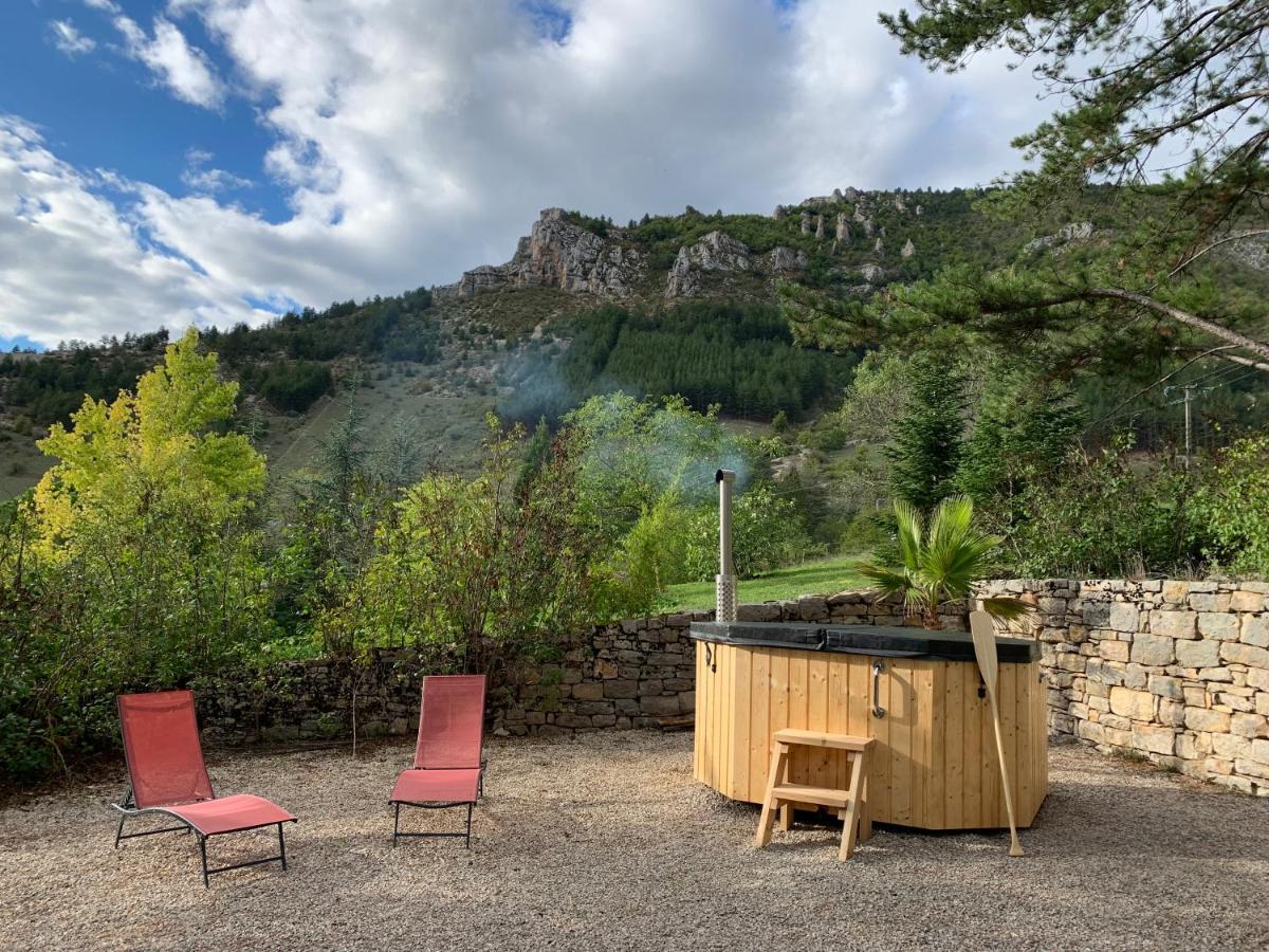 Bed and Breakfast La Voutee 5 Epis Avec Bain Finlandais Prive Au Manoir Du Charme Gorges Du Tarn Quezac  Экстерьер фото